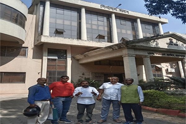 रांची शहर नागरिक मंच ने राज्य निर्वाचन आयुक्त को सौंपा ज्ञापन