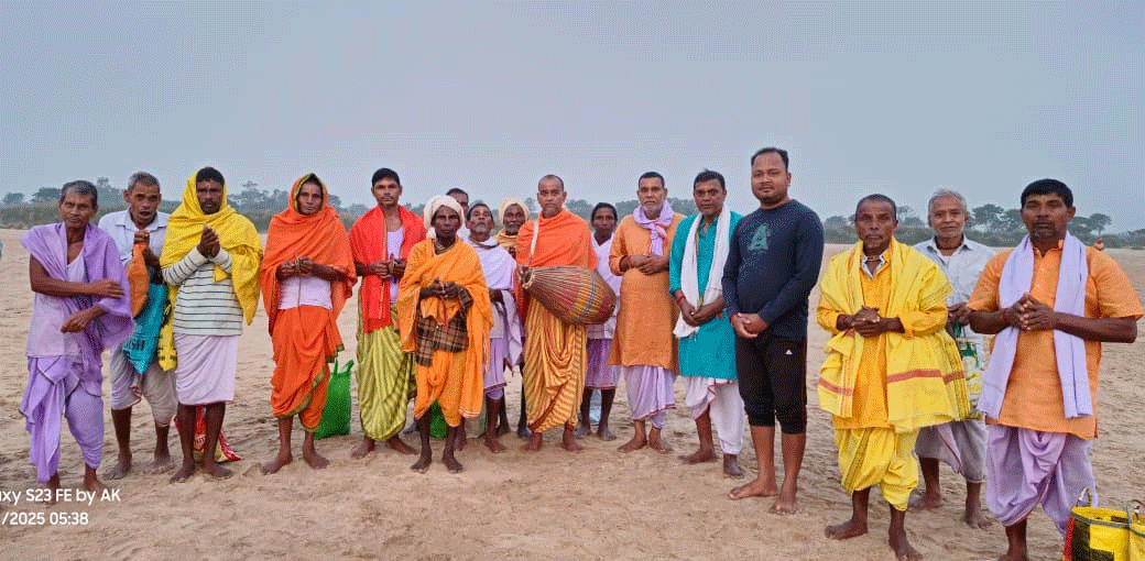 बहरागोड़ा में कार्तिक पूर्णिमा पर झलकी अनूठी भक्ति