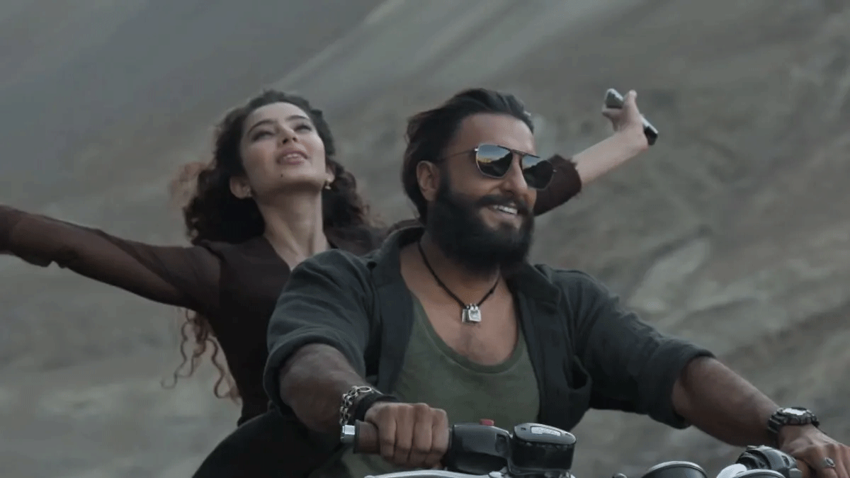 Ranveer Singh की फिल्म ‘धुरंधर’ ने मचाया धमाल,  ओपनिंग डे पर कमाए इतने करोड़