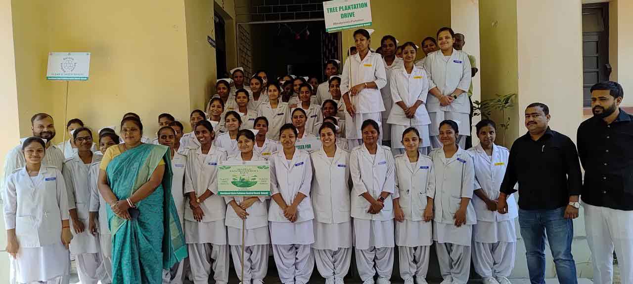 विश्व पर्यावरण दिवस सदर अस्पताल में लगाए गए पौधे, सबने लिया संकल्प