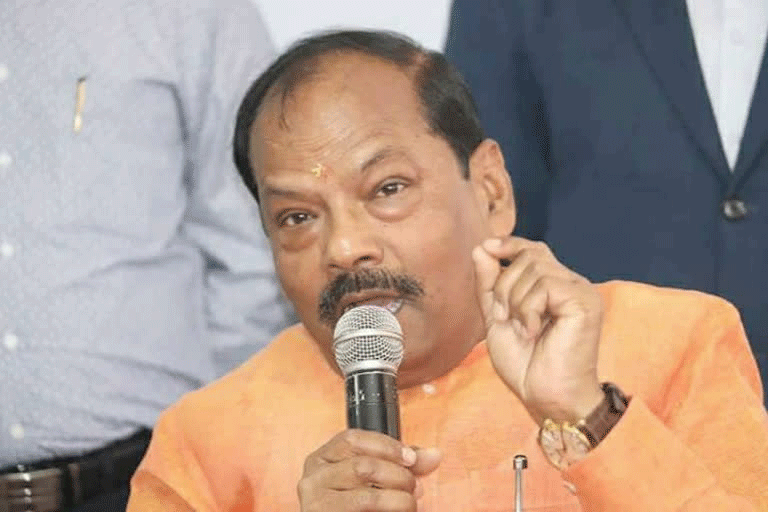 रघुवर दास का रेल मंत्रालय को पत्र, श्रावण मेले को लेकर रांची-भागलपुर स्पेशल ट्रेन चलाने की मांग