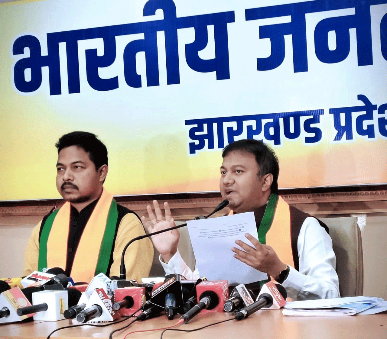 भाजपा का आरोपः गृह विभाग में बड़े पैमाने पर हो रहा घोटाला