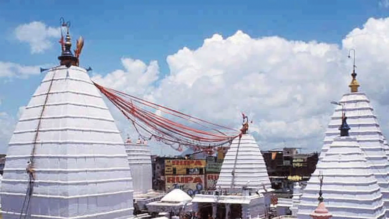 बाबा बैद्यनाथ धाम में VIP एंट्री पर रोक, सभी को लाइन में लगकर ही करना होगा जलापर्ण
