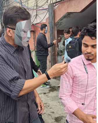 'हाउसफुल 5' रिव्यू के लिए थिएटर के बाहर पहुंचे अक्षय कुमार ,वीडियो वायरल
