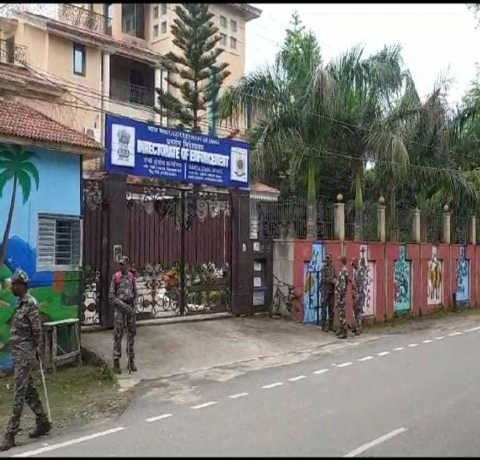 पेयजल विभाग के क्लर्क से मारपीट मामले में रांची पुलिस जांच करने पहुंची ईडी ऑफिस