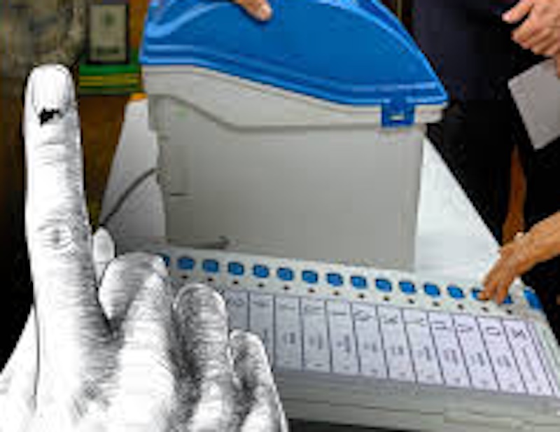 ठाकरे-पवार के वो दिन हवा हुए, जब पसीना गुलाब था