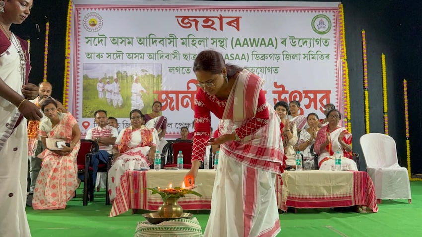 डिब्रूगढ़ में जनी शिकार उत्सव व BLA ट्रेनिंग कार्यक्रम में शामिल हुईं मंत्री शिल्पी नेहा तिर्की