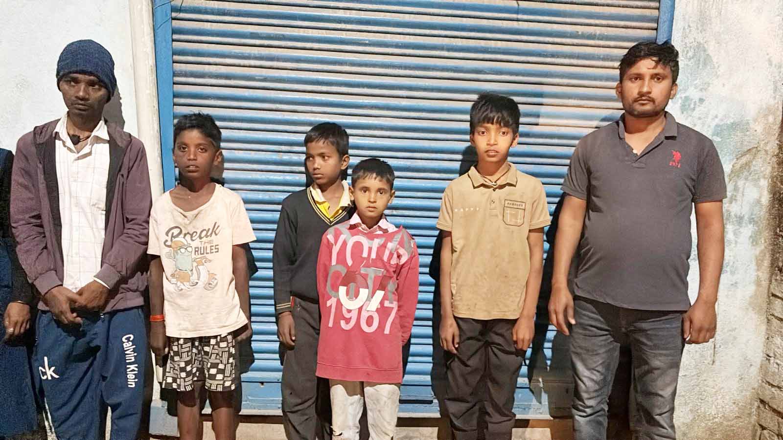 रांची: मधुकम से लापता चारों बच्चे सकुशल बरामद, पुलिस ने परिजनों को सौंपा