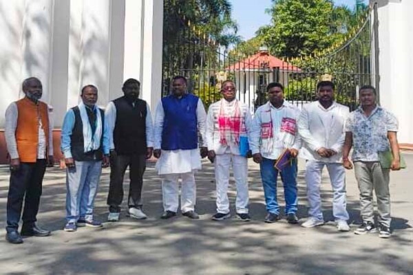 पलामू : अमर शहीद नीलांबर-पीतांबर के फांसी स्थल व ऐतिहासिक कुएं के संरक्षण की मांग