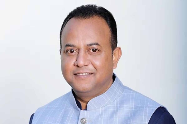 Exclusive : हटिया विधायक नवीन जायसवाल नागपुरी भाषा में टॉपर! उठे सवाल